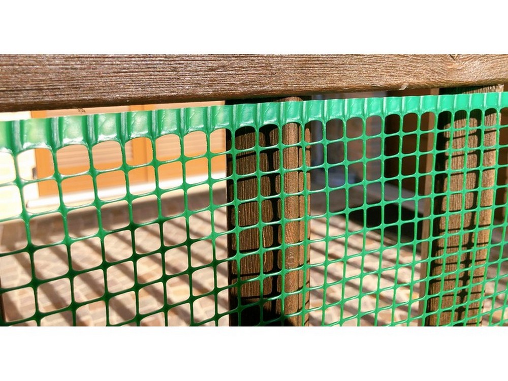 RETE IN PLASTICA QUADRANET X BALCONI maglia  mm. 5x5 rotolo mt.50 H. cm. 100 - Verde