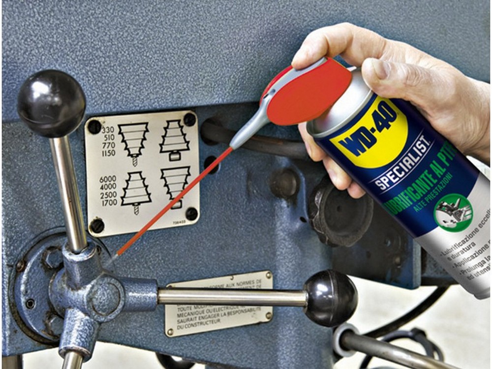 SPRAY WD-40 LUBRIFICANTE ALTE PRESTAZIONI AL PTFE  ml. 400