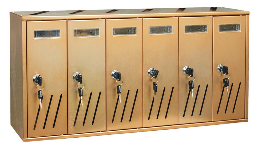 Utilia CASELLARI A 6 POSTI MADRID  col. Bronzo