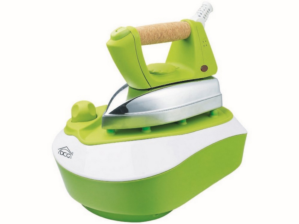 Dcg SISTEMA STIRANTE STEAM STATION Ferro da stiro a caldaia 2.300 W 