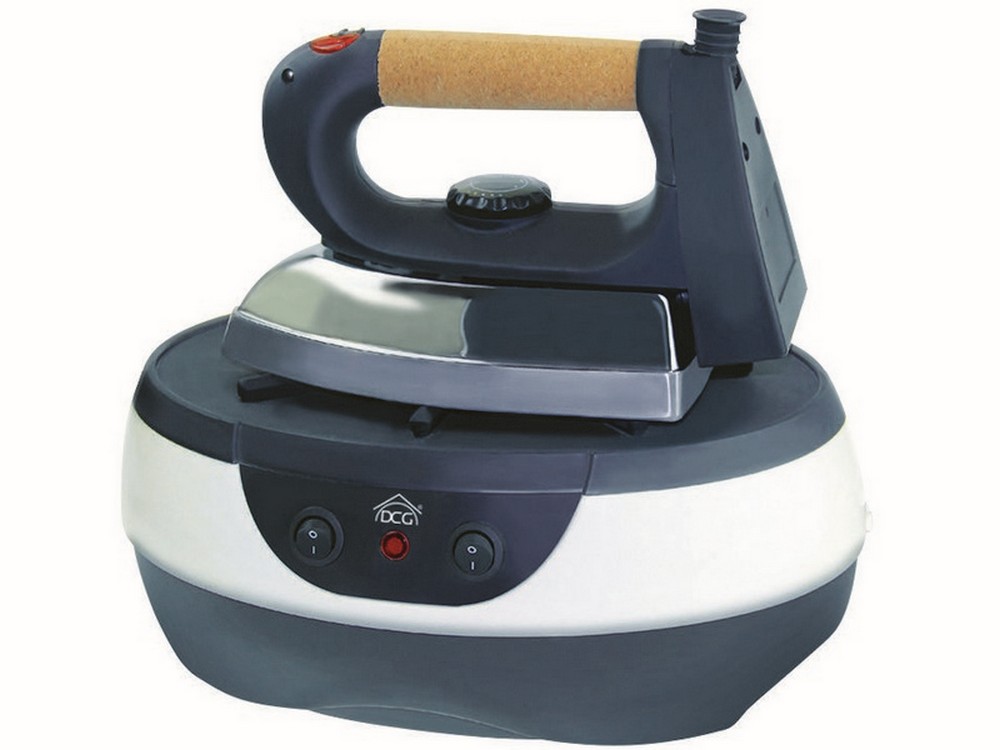Dcg SISTEMA STIRANTE PROFESSIONALE Ferro da stiro a caldaia  2.000 W