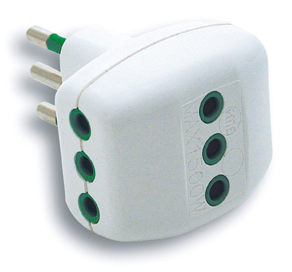 Fanton ADATTATORE TRIPLO IN BLISTER 2P+T spina 10A/3 prese 10A