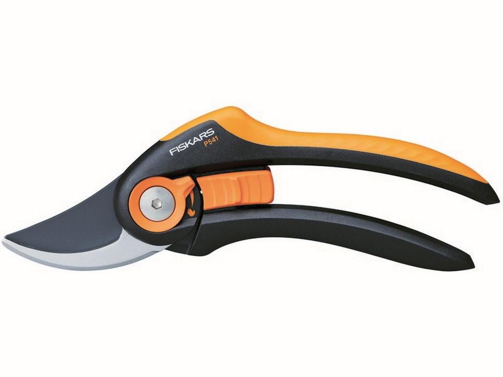 Fiskars FORBICI SMARTFIT BYPASS PLUS P541 cm. 20,1