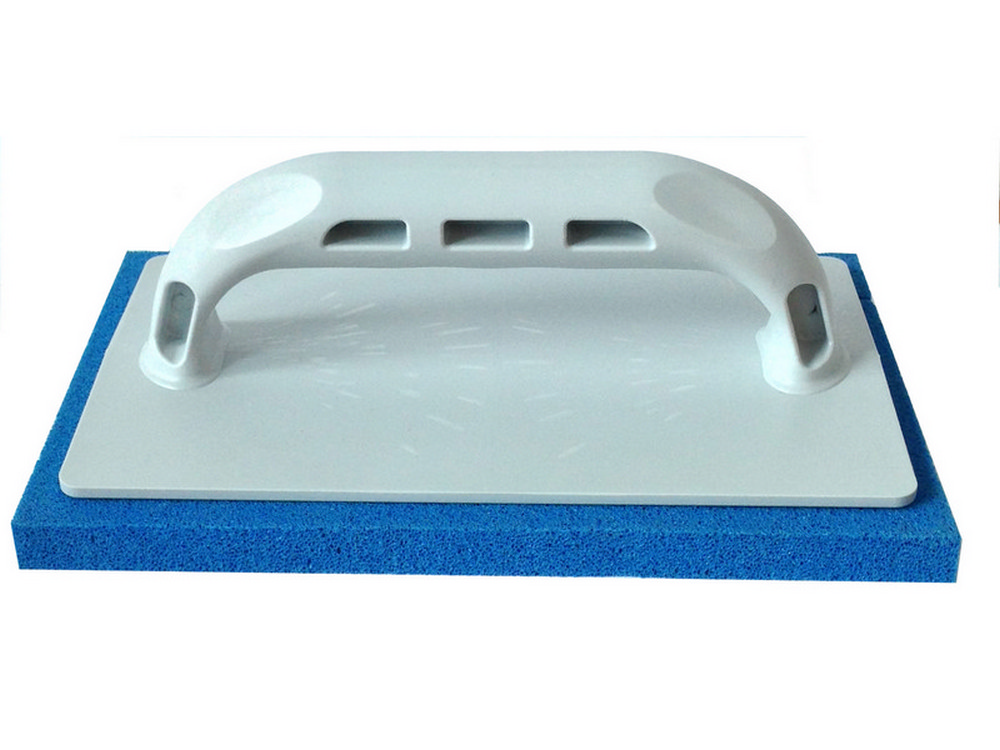 FRATTAZZO IN GOMMA MANICO IN PLASTICA Col. Blu (a grana fine) cm. 14x22